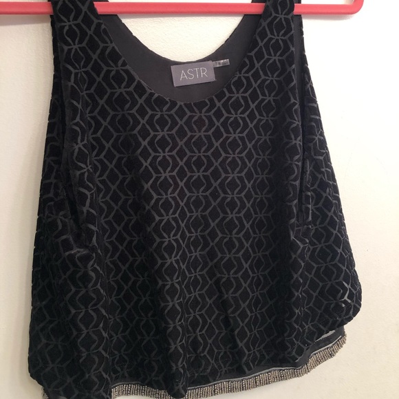 Tank with beads - Picture 4 of 4